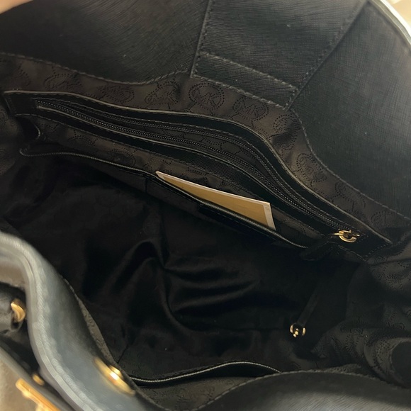 Michael Kors Women's Hamilton Saffiano Leather Medium Satchel - Picture 14 of 15